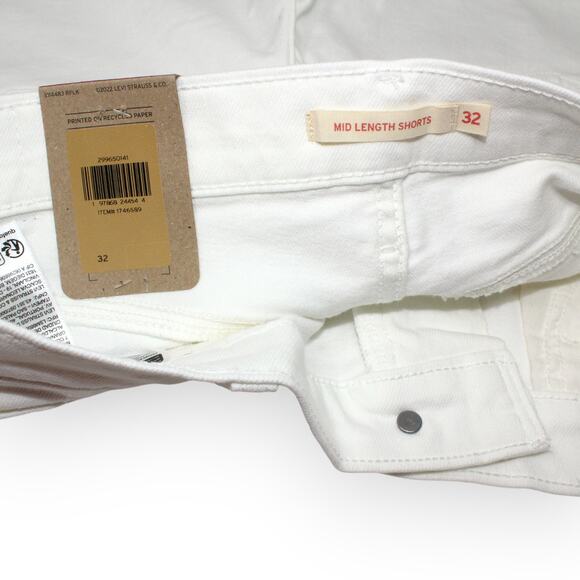 New 32/14 Levi's MidLength White Denim Short 4"Inseam Stretch - Picture 7 of 12